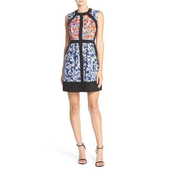 New! BCBGMAXAZRIA Women's Donatella Ikat Print Dress with Pocket Size 8 - Picture 1 of 7